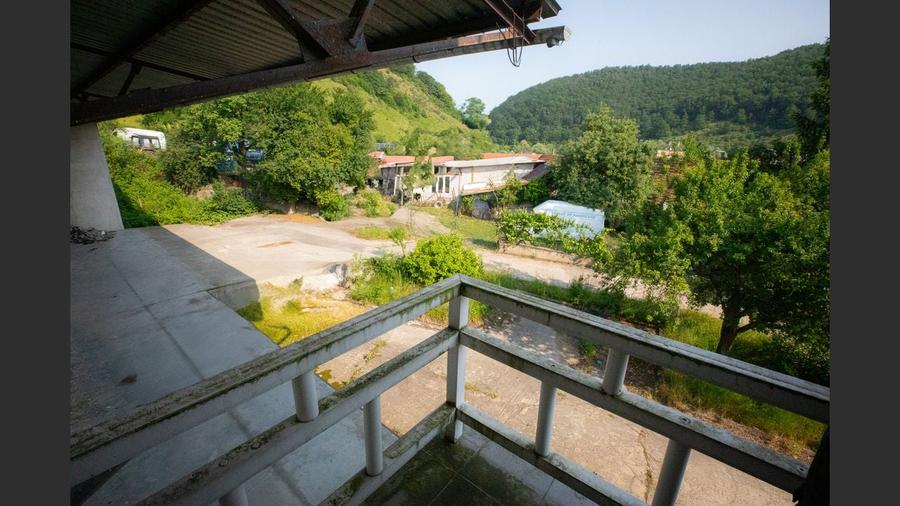 Spațiu industrial /hala /Spatiu administrativ in Resita,cartier Moniom - 6