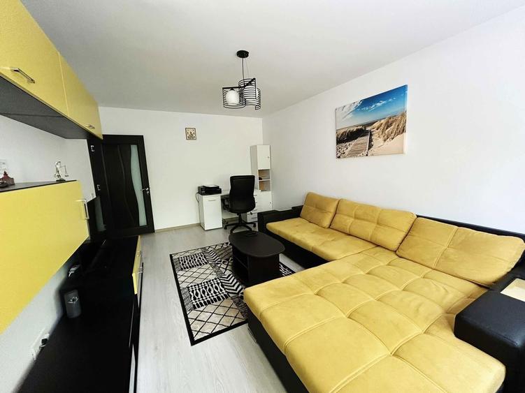 Vand apartament 2 camere decomandat, etaj 1 - 7