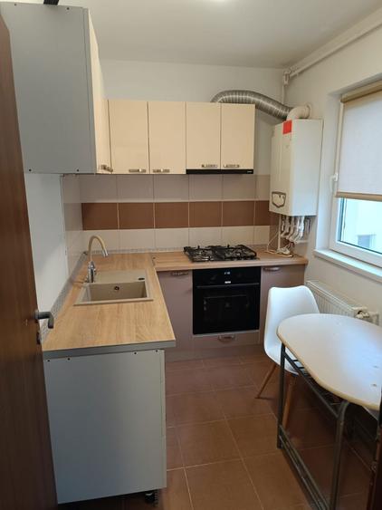 Inchiriez garsoniera - 1