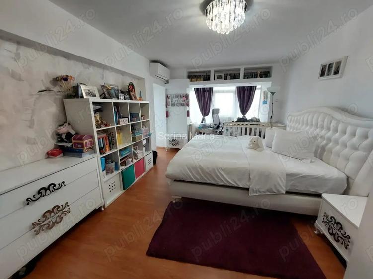 Vand Ap 2 camere, ultracentral, modern -complet mobilat ?i utilat.