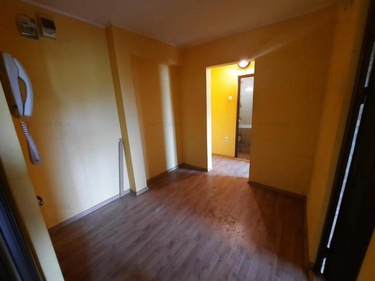 Apartament cu 2 camere decomandat, zona Nicolina-Belvedere - 3