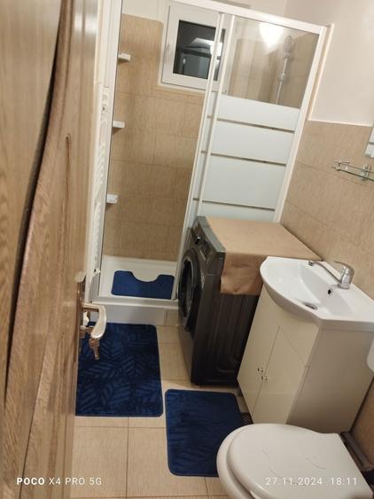 Inchiriez apartament 3 camera in Roman zona Piata Mica - 6