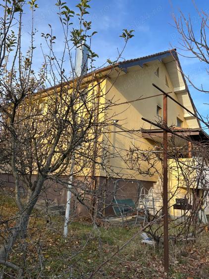 Casa P+E, 730 mp teren, str.Subcetate, lini?te, soare, terasa cu panorama - 2