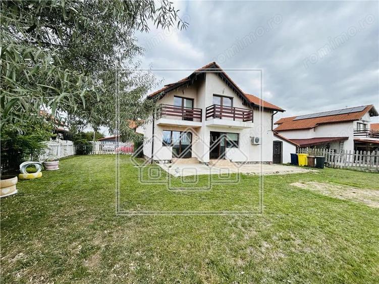 Casa individuala in Sura Mica, 119 mp utili + teren de 906 mp