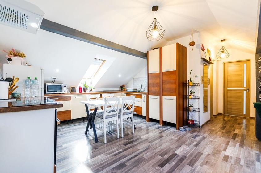 Favorit: Casă cu Personalitate, Locație Rară, Comision 0% - 27