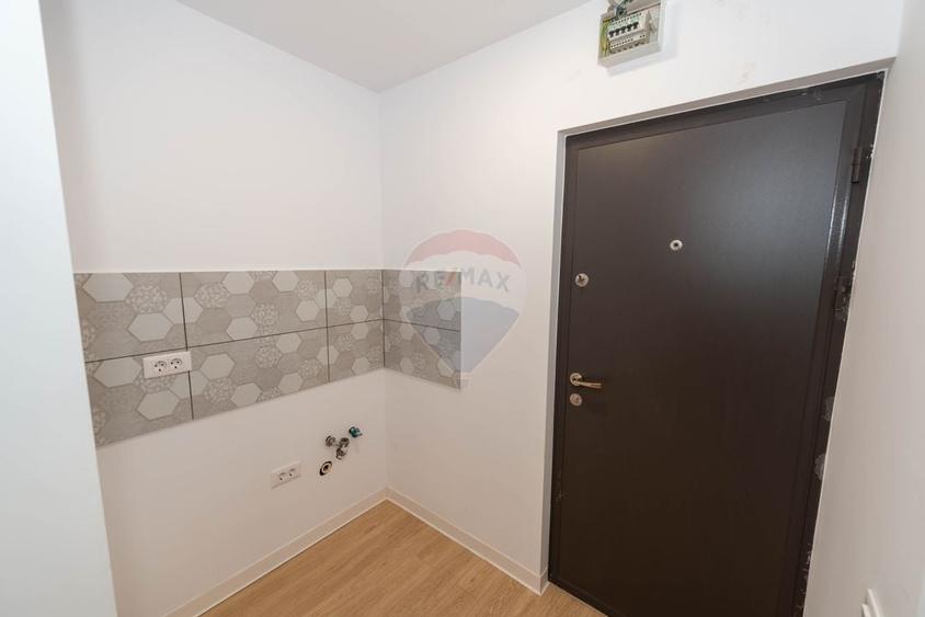 Garsoniera renovata de vanzare strada Mizil zona Trapezului Salajan - 4