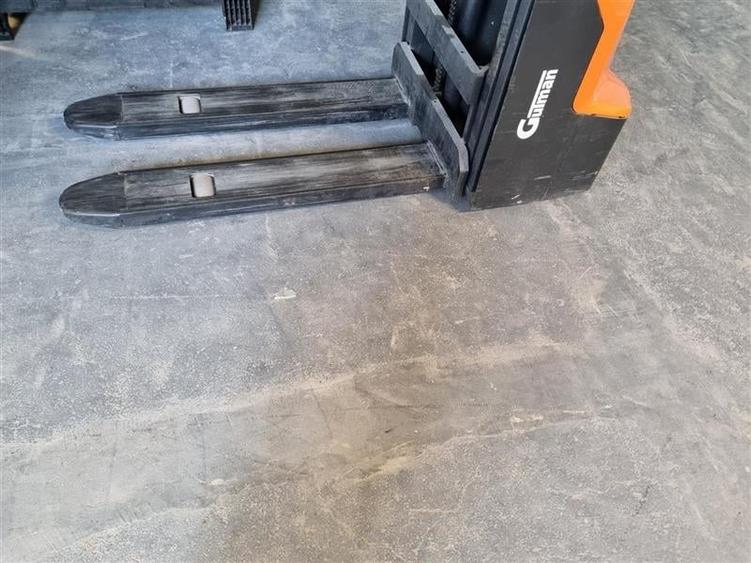 Hala Demisol Ucentral - 1