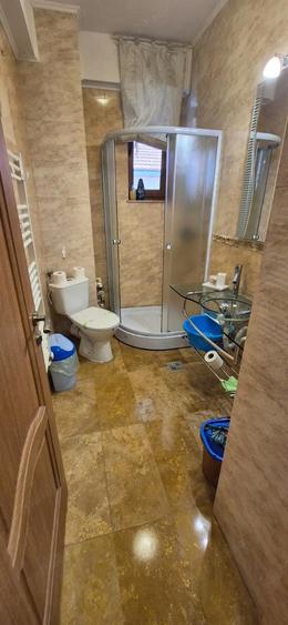 Inchiriez apartament 2 camere - 4