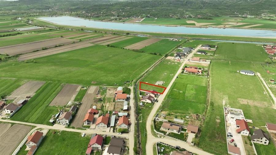 RECO Teren intravilan in  Osorhei 1000mp - 2