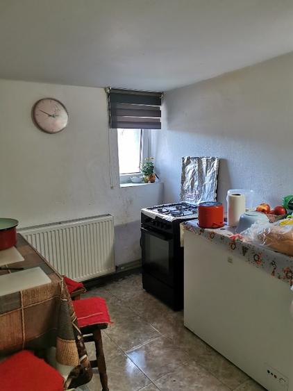 Proprietar vând casă cu etaj - 2