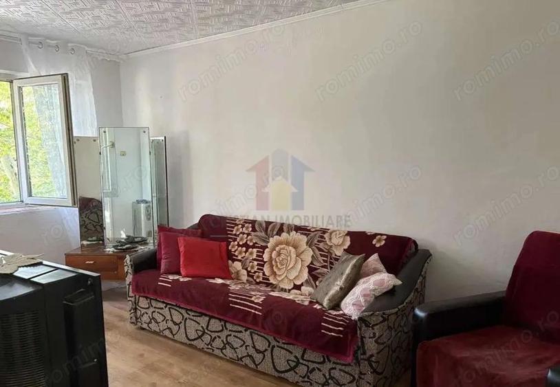 Garsoniera, Viziru 2, etaj 2, mobilata si utilata - 1