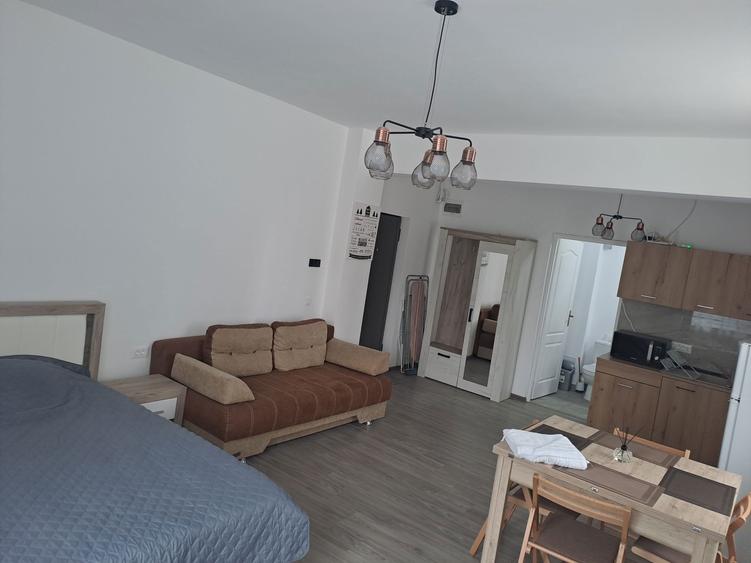 Inchiriez studio Mamaia nord vizavi de lidl mobilat si utilat open spa - 5