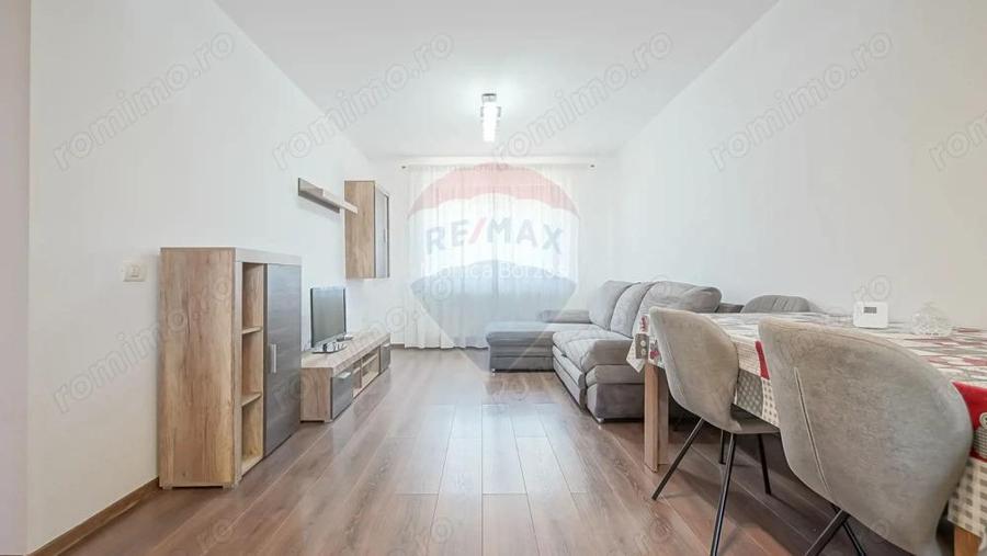 Apartament de 2 camere de inchiriat in zona Tractorul Apartament de 2 camere de inchiriat in zona Tractorul