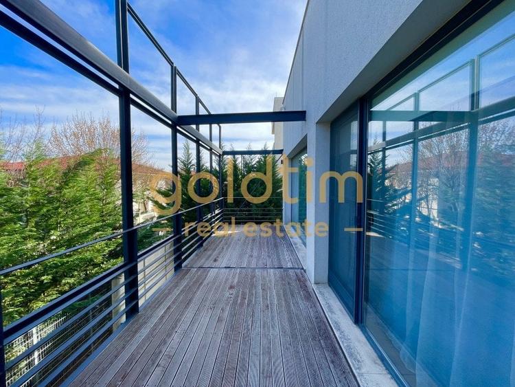 SUPERB/ ESQUISITE DESIGN/ GARDEN/ PARKINGS/ IANCU NICOLAE - 34