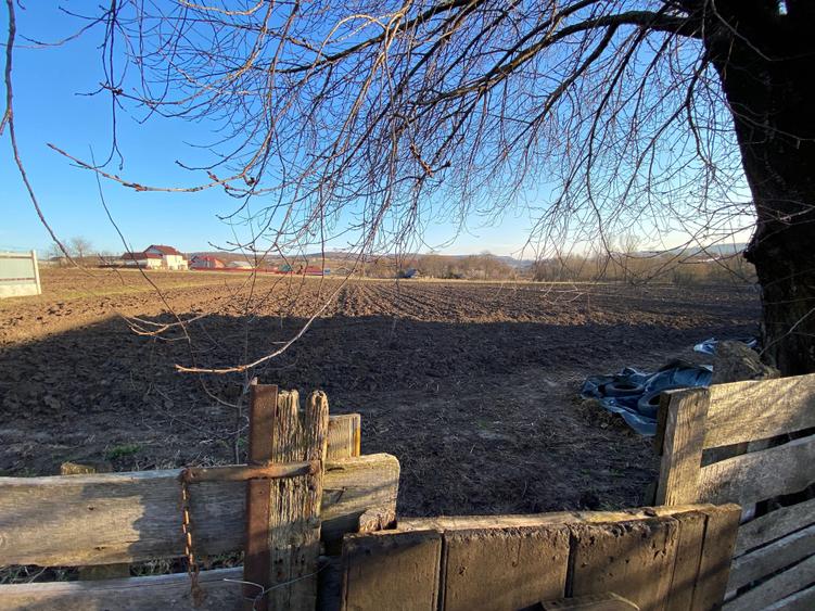 Vand teren pentru casa. - 4