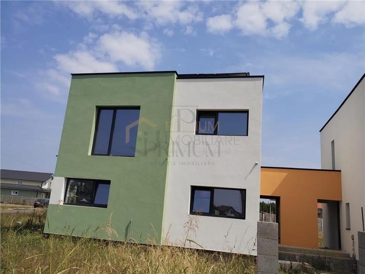 Duplex individual - teren 388 mp - zona buna - 1