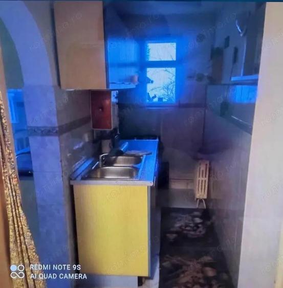 Casa batraneasca , zona centrala, teren 570mp - 6