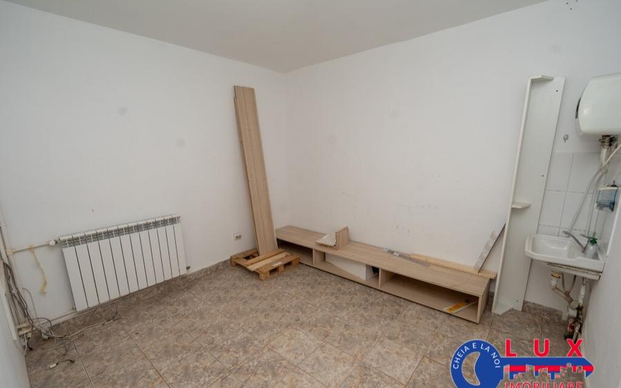 ID 6104 Spatiu comercial de vanzare *Piata Noua - 14