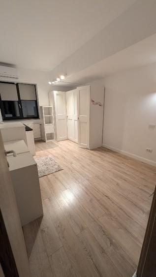 De vanzare Apartament 3 camere  Grozăvești - 9