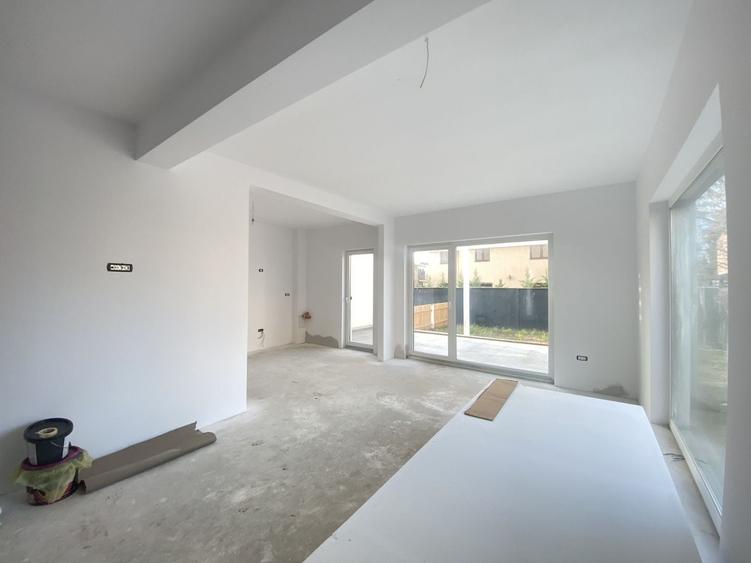 Comision 0%, Jumatate De Duplex, 5 Camere, 3 Bai, 151mp, Dumbravita - 5