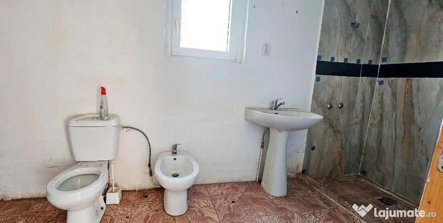 Proprietate situata in com.Girov - 8