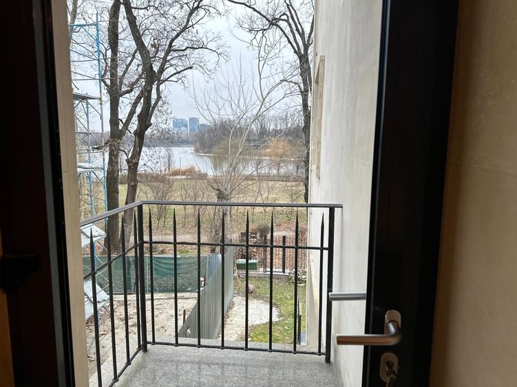 Reședință exclusivistă pe malul lacului - Exclusive Residence on the Lakefront - 40