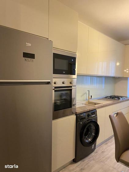 Apartament cu 3 camere, mobilat în Vest