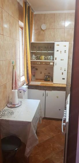 Vand apartament cu 4 camere - 3