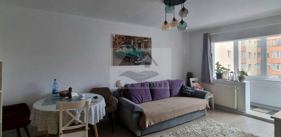 Apartament cu trei camere, zona Astra 63 mp, Renovat 2025 - 1