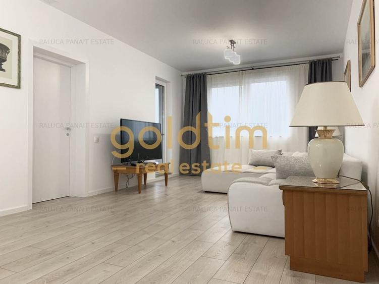 SPATIU GENEROS/PARCARE/PRIVELISTE - 4