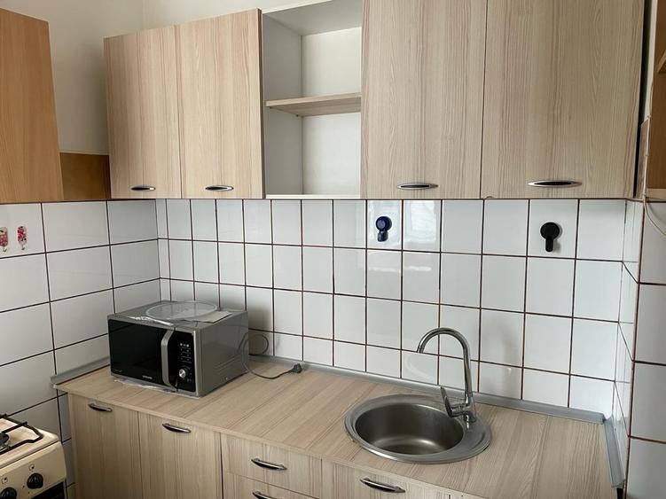 Garsoniera moderna, zona Titan - 3 min metrou, parc IOR, bloc mixt/ 32 mp - 5