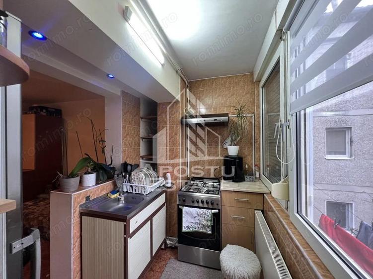 DE VANZARE Apartament 2 camere langa parc - 13