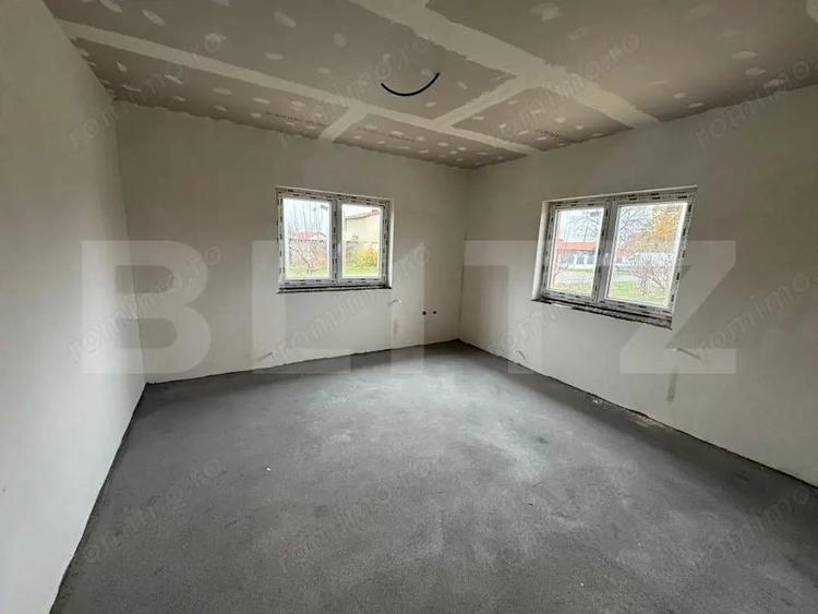 Casa de vanzare ,100mp Lazuri - 3