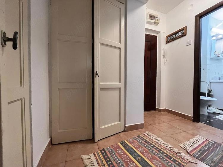 Garsoniera de inchiriat Rm.Valcea - 2
