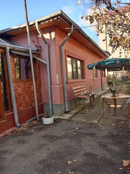 De Vanzare Casa centru Leordeni - 2