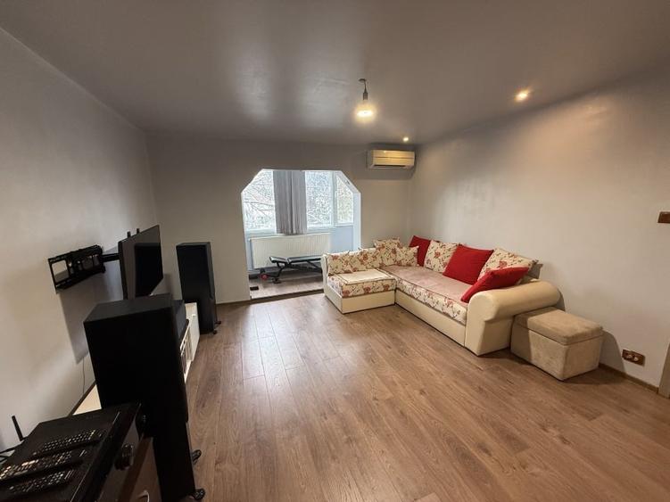 PROPRIETAR Aradului 3 camere decomandat, 2 bai, etaj 1, FARA COMISION - 2