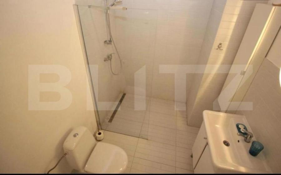 Apartament 2 camere de închiriat, 60 mp, zona Centrul Vechi - 6