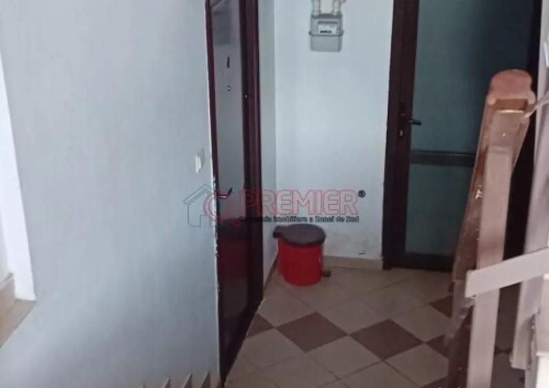 Metrou Eroii Revolu?iei - Garsoniera - 3