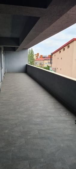 P-ta Domenii, 4 cam, 145 mp, et 3, lux, bloc mic, lift, 400.000 Euro - 2