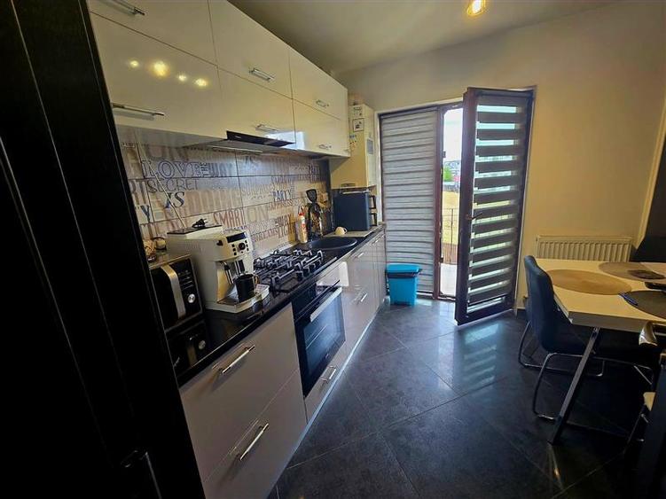 Apartament 2 camere  de vanzare  Rediu, - 6