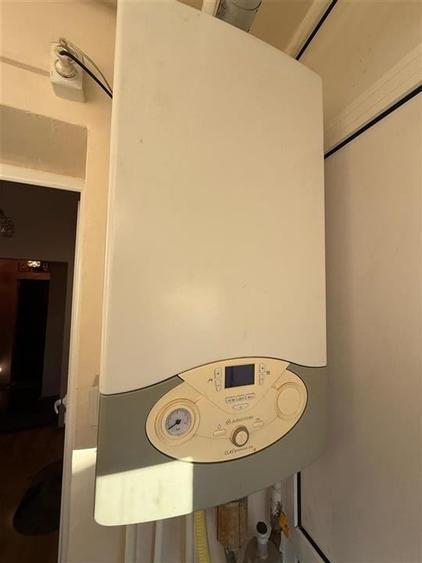 APARTAMENT 3 CAMERE, ETAJ 1, REPUBLICI - 10