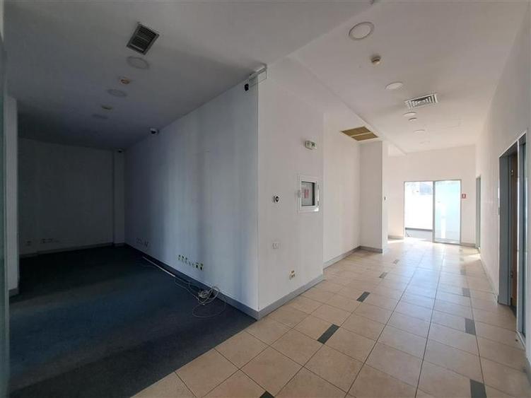 Spatiu comercial, 318 mp utili, situat in zona Centrala! - 3