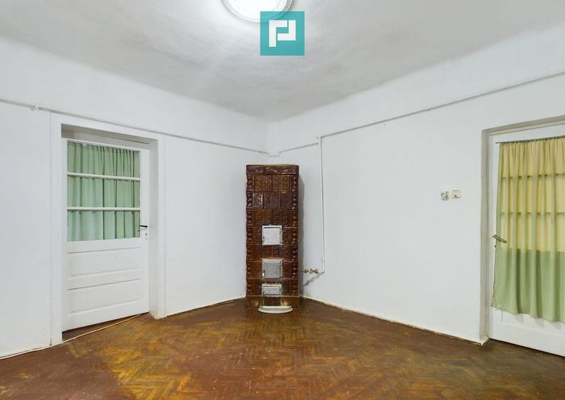 Casa cu 4 camere de vanzare in Sega - 5