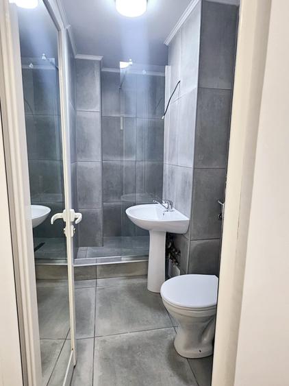 Apartament 3 camere de vanzare  zona Republicii - 12