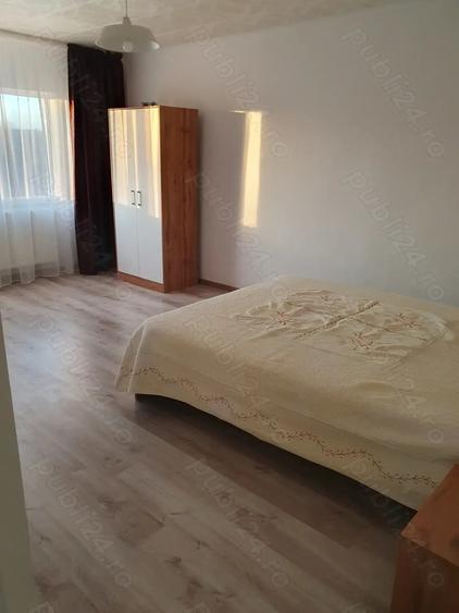 Inchiriez apartament in calarasi - 2