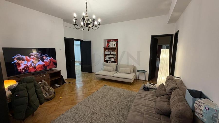 REA1027130 Apartament 4 camere II Piata Romana II Metrou - 3