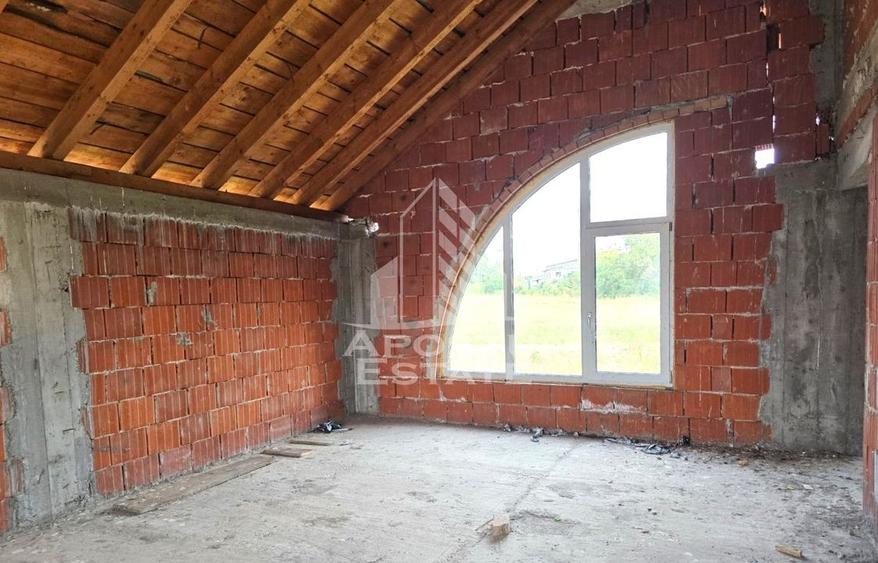 Casa la rosu, de vanzare, in Curtici, jud. Arad. - 2