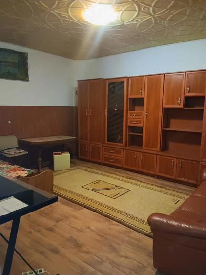 Vand apartament la casa parter zona Sinaia - 5