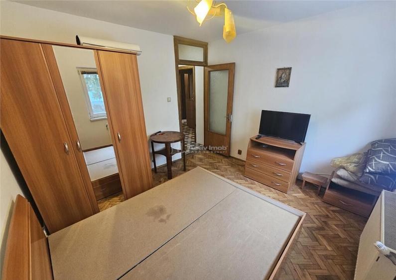 Resita, 3 Cam. Dec., Mobila Utilat, Parter Inalt, Micro 4 - 18