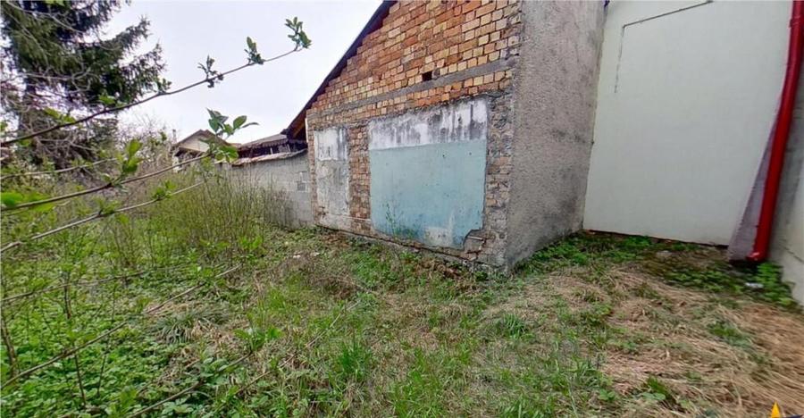 Tur 3D! Casa ergonomica,doua gradini,acces facil,oportunitat - 2